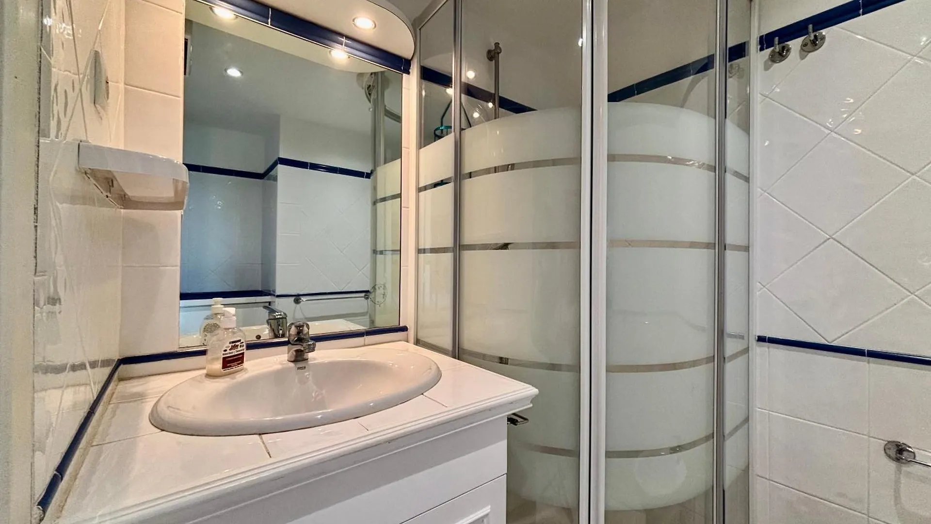 Holiday home Magnifiques Appartements Vue Mer Panoramique Theoule-sur-Mer France