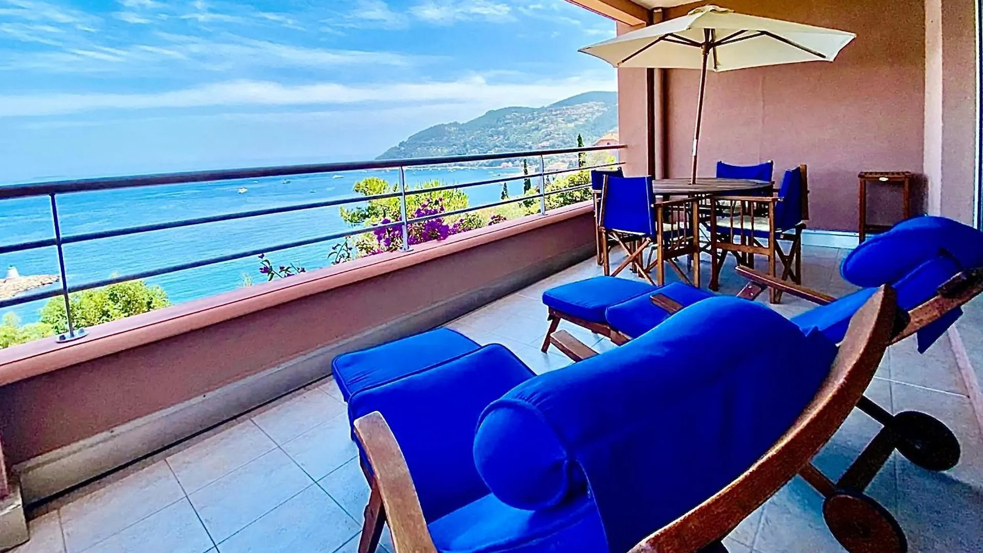 Magnifiques Appartements Vue Mer Panoramique Theoule-sur-Mer France