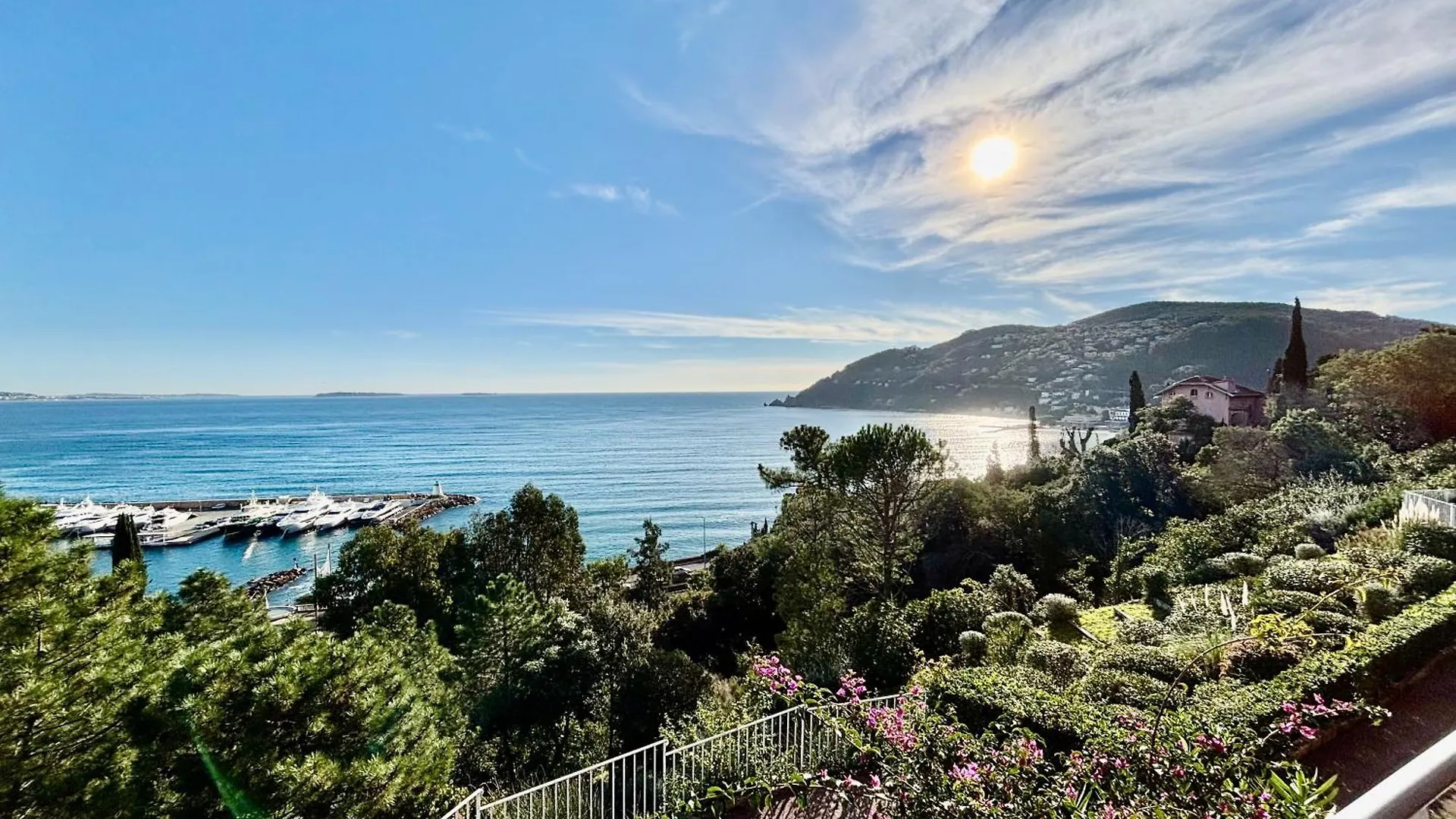 Holiday home Magnifiques Appartements Vue Mer Panoramique Theoule-sur-Mer